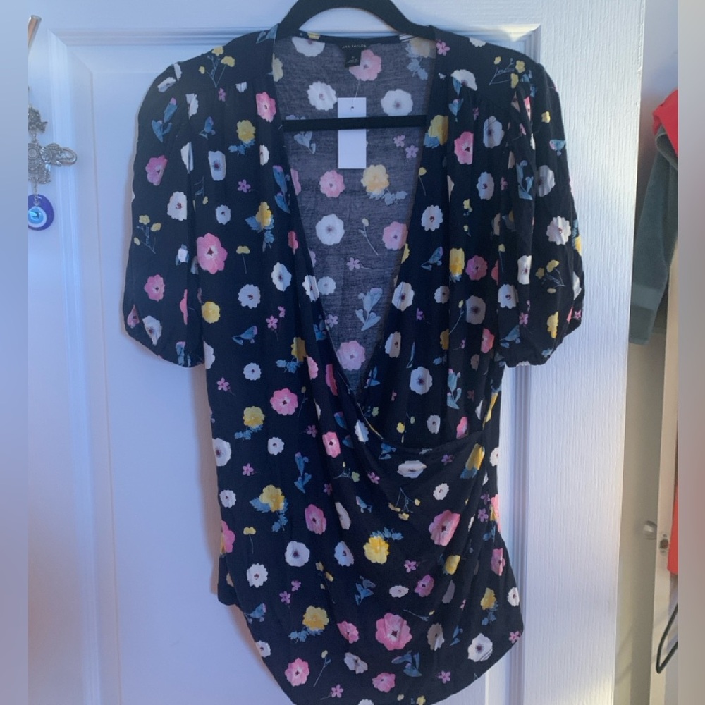 NWT Ann Taylor Navy Floral Top with Multicolor Accents, XL